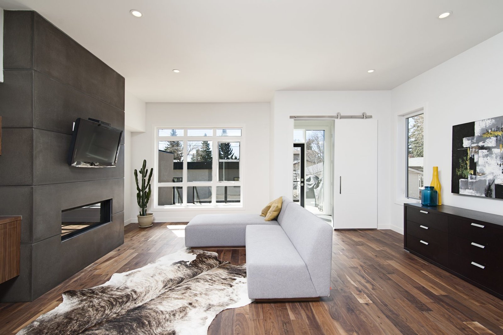 Townhouse — living room